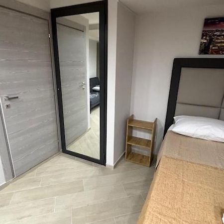 Fontanelle Appartaments Naples Luaran gambar